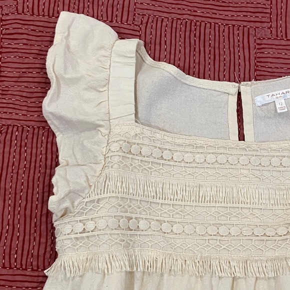 Tahari Girl size 12 yrs lovely Ruffled Kids Blouse top cream / off white cotton - Picture 5 of 12